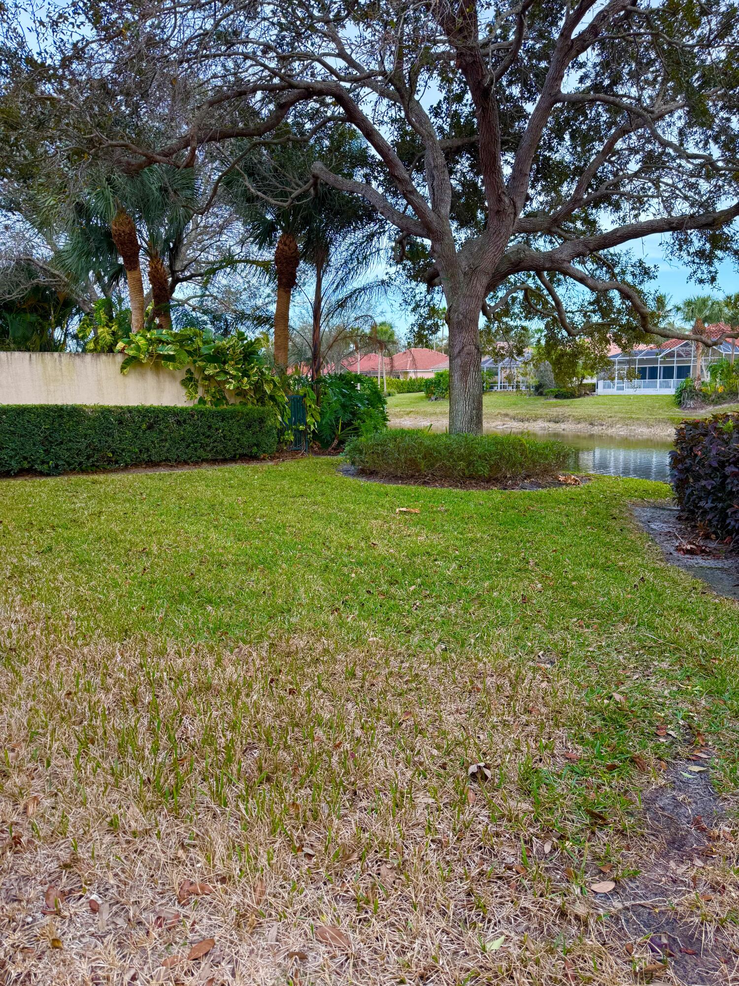 RIVERWALK 12 - Residential