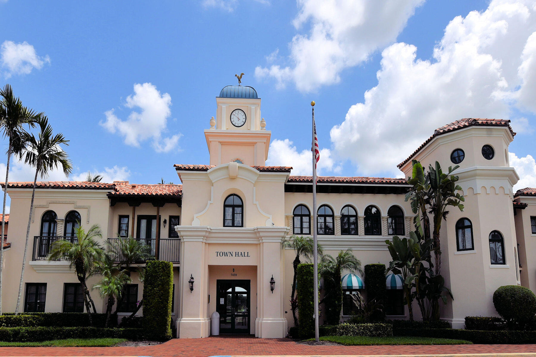 RIVERWALK 12 - Residential