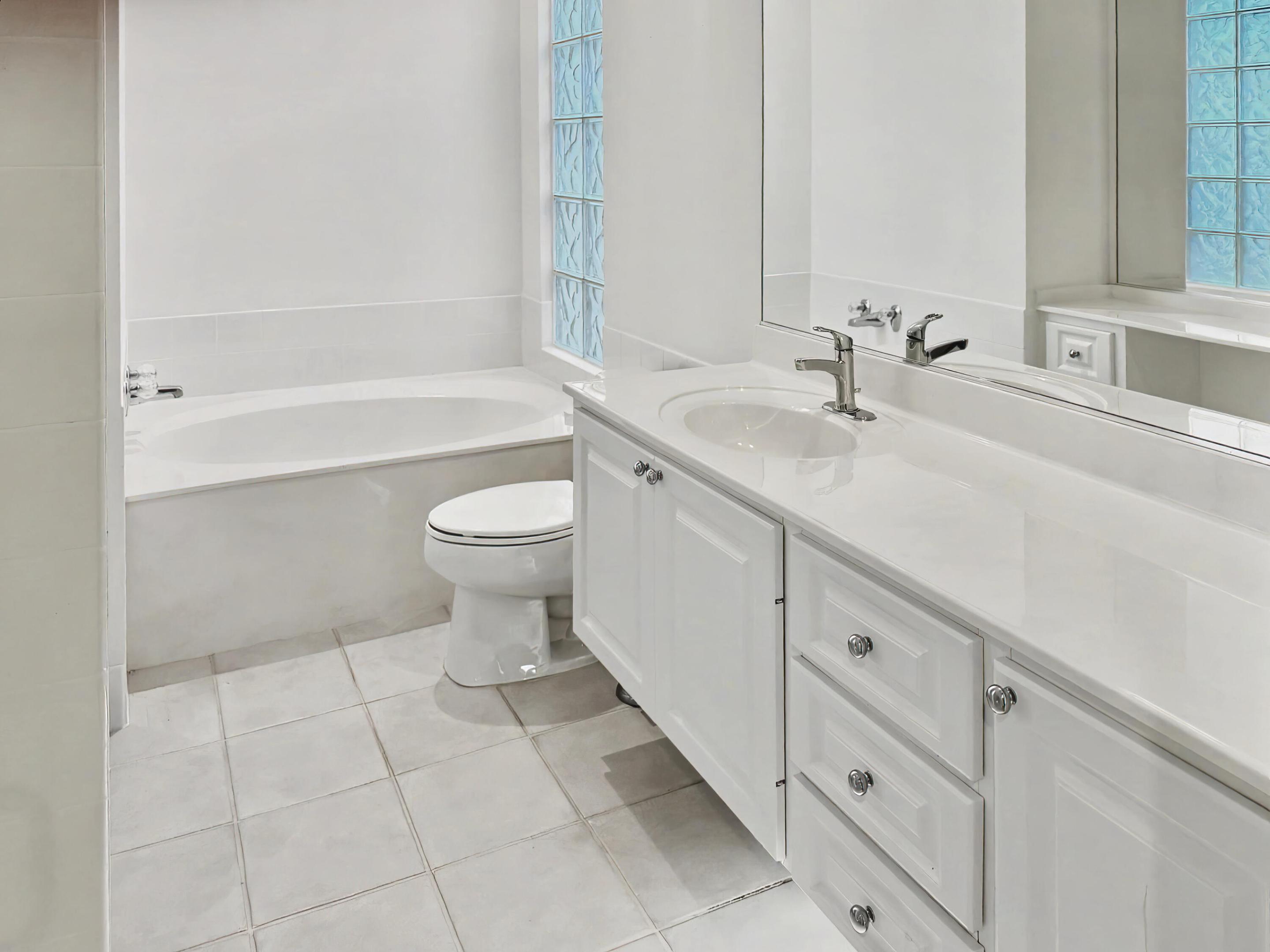 RIVERWALK 12 - Residential