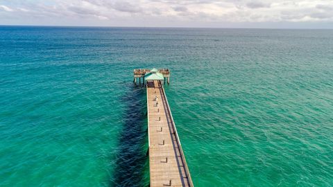 A home in Deerfield Beach