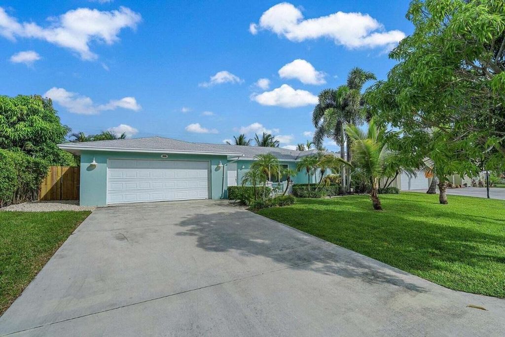Photo of 356 Mars Avenue, Tequesta, FL 33469 (MLS # R10961414)