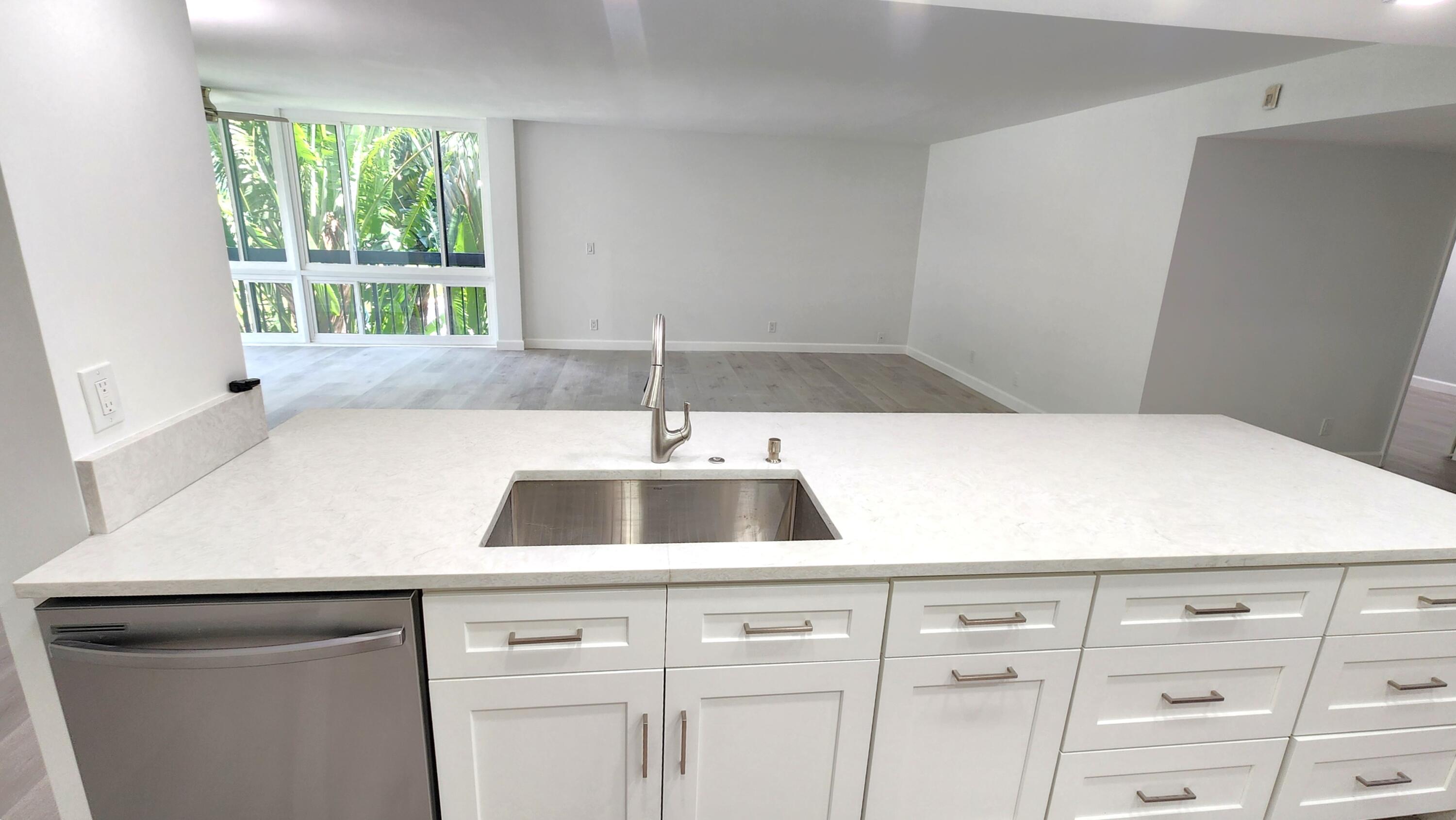 LAVERS DELRAY RACQUET CLUB CONDO - Residential Lease