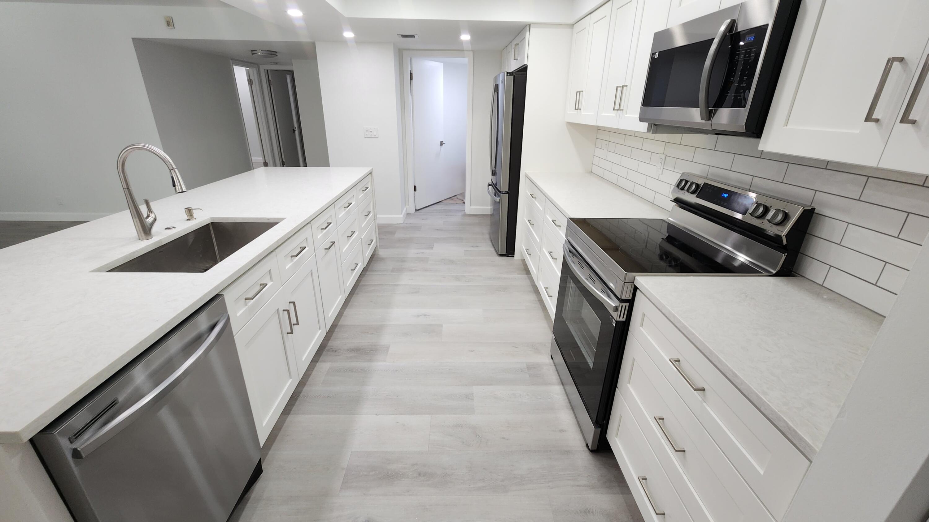 LAVERS DELRAY RACQUET CLUB CONDO - Residential Lease