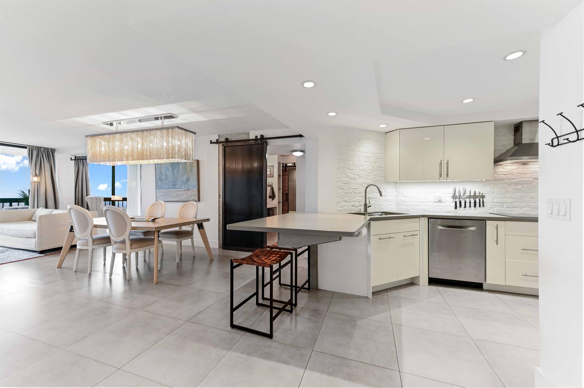 LANDS OF THE PRESIDENT CO - Residential