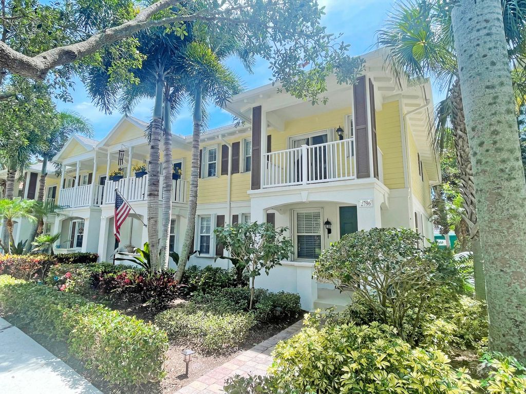 Photo of 2796 W Community Drive, Jupiter, FL 33458 (MLS # R11026065)