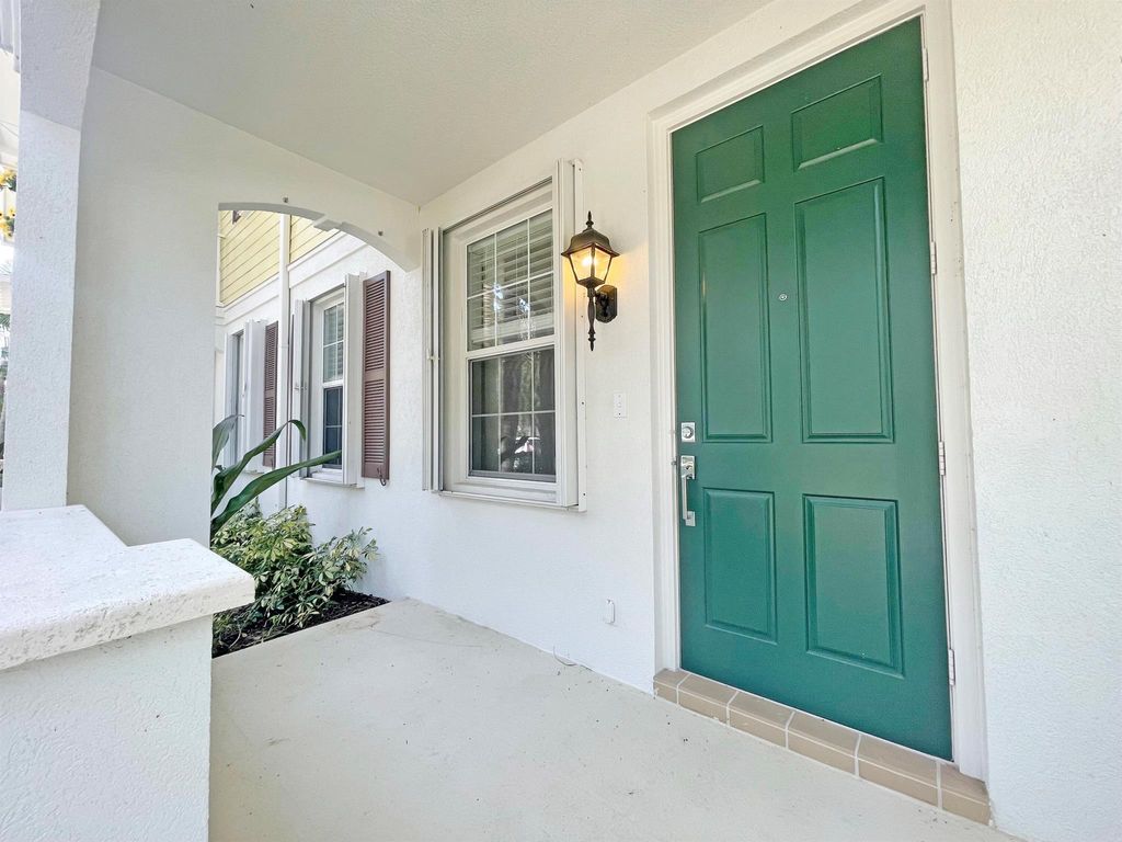 Photo of 2796 W Community Drive, Jupiter, FL 33458 (MLS # R11026065)