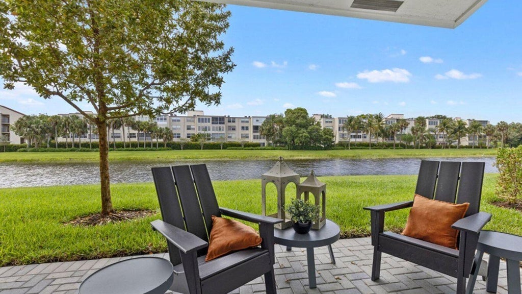 Photo of 5827 Shining Sea Court, Delray Beach, FL 33484 (MLS # R10977601)
