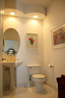 CASCADE LAKES - Residential