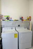 CASCADE LAKES - Residential