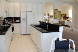 CASCADE LAKES - Residential