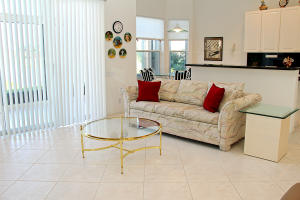 CASCADE LAKES - Residential