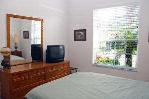 CASCADE LAKES - Residential