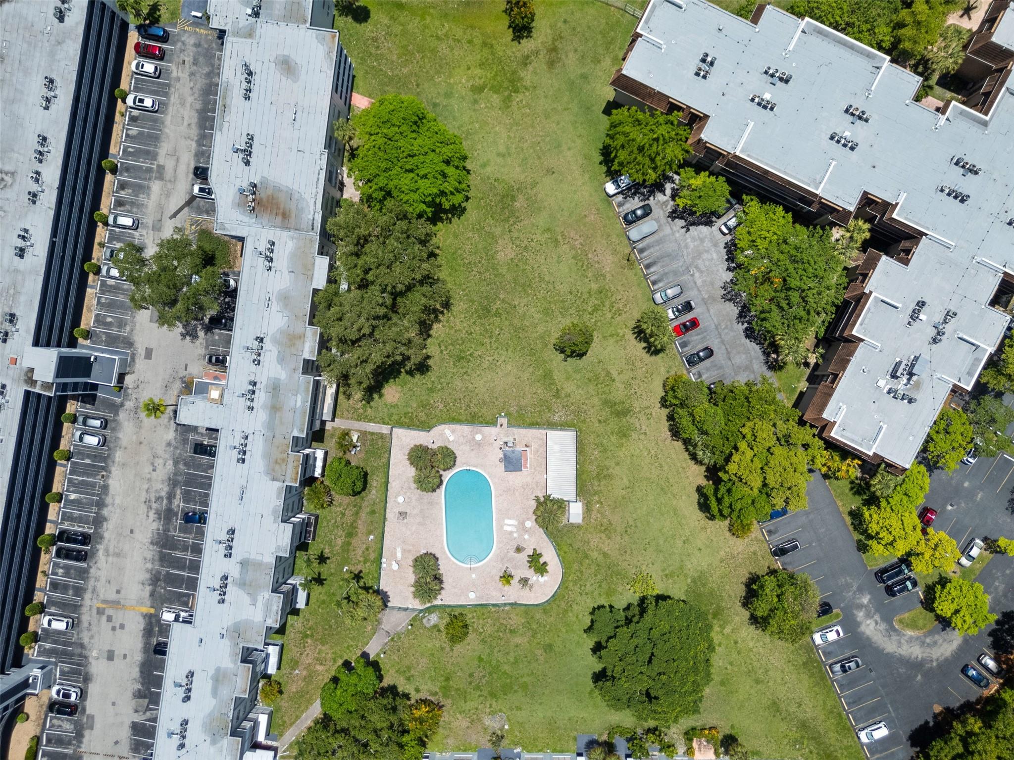 Royal Oaks - Residential