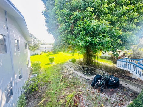 Tiny photo for 425 Durham N, Deerfield Beach, FL 33442 (MLS # B26090763)