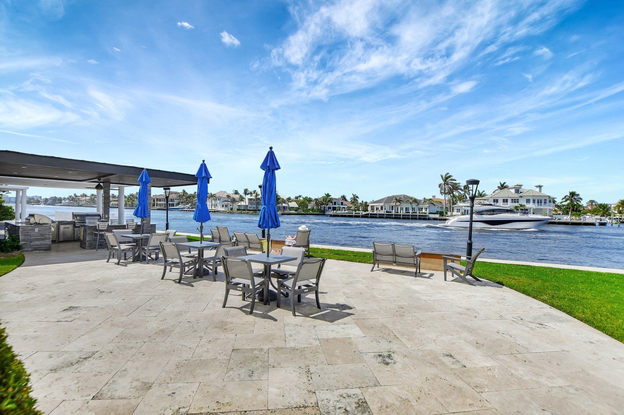 Coastal House - Residential