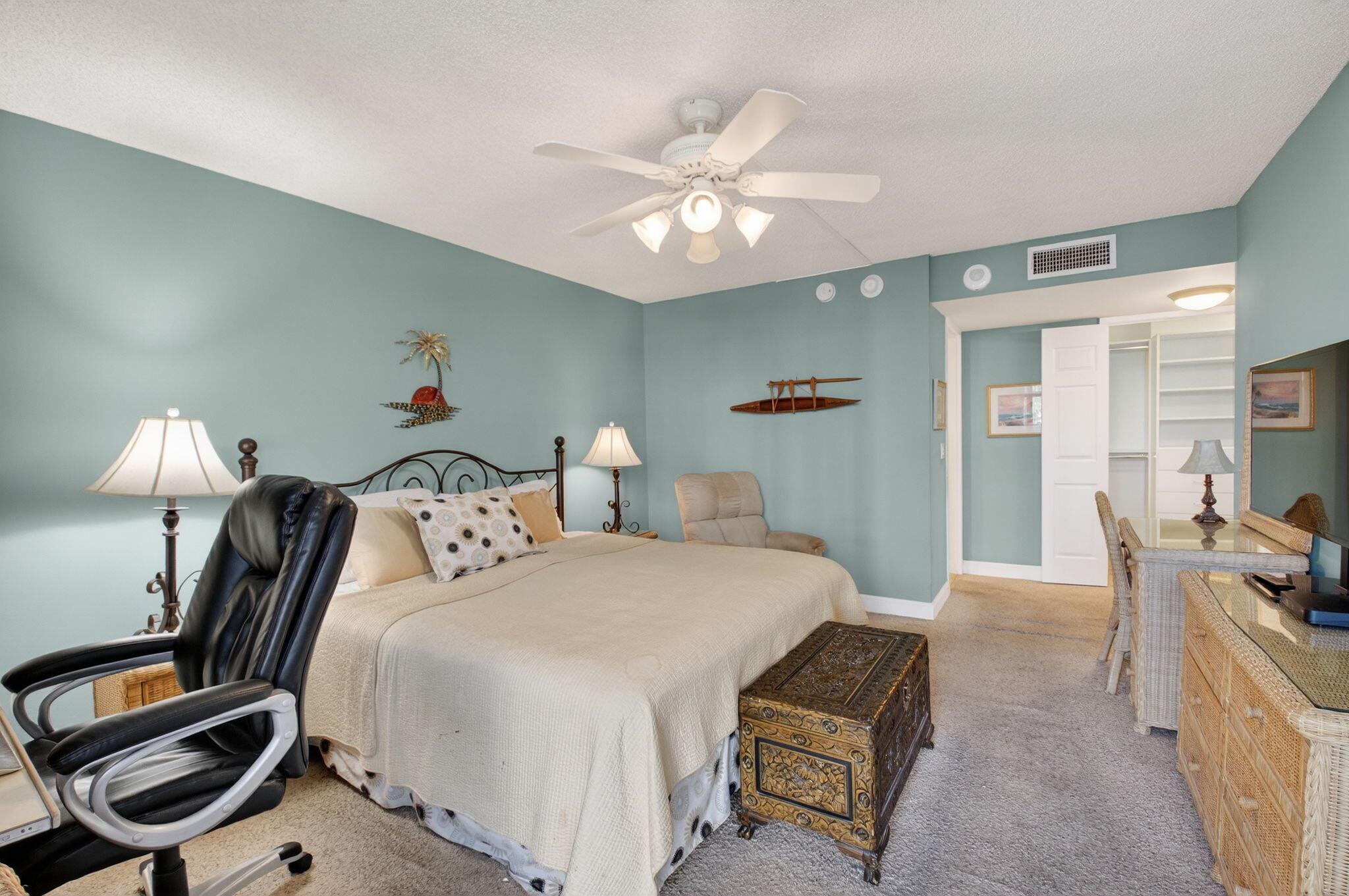 Coastal House - Residential