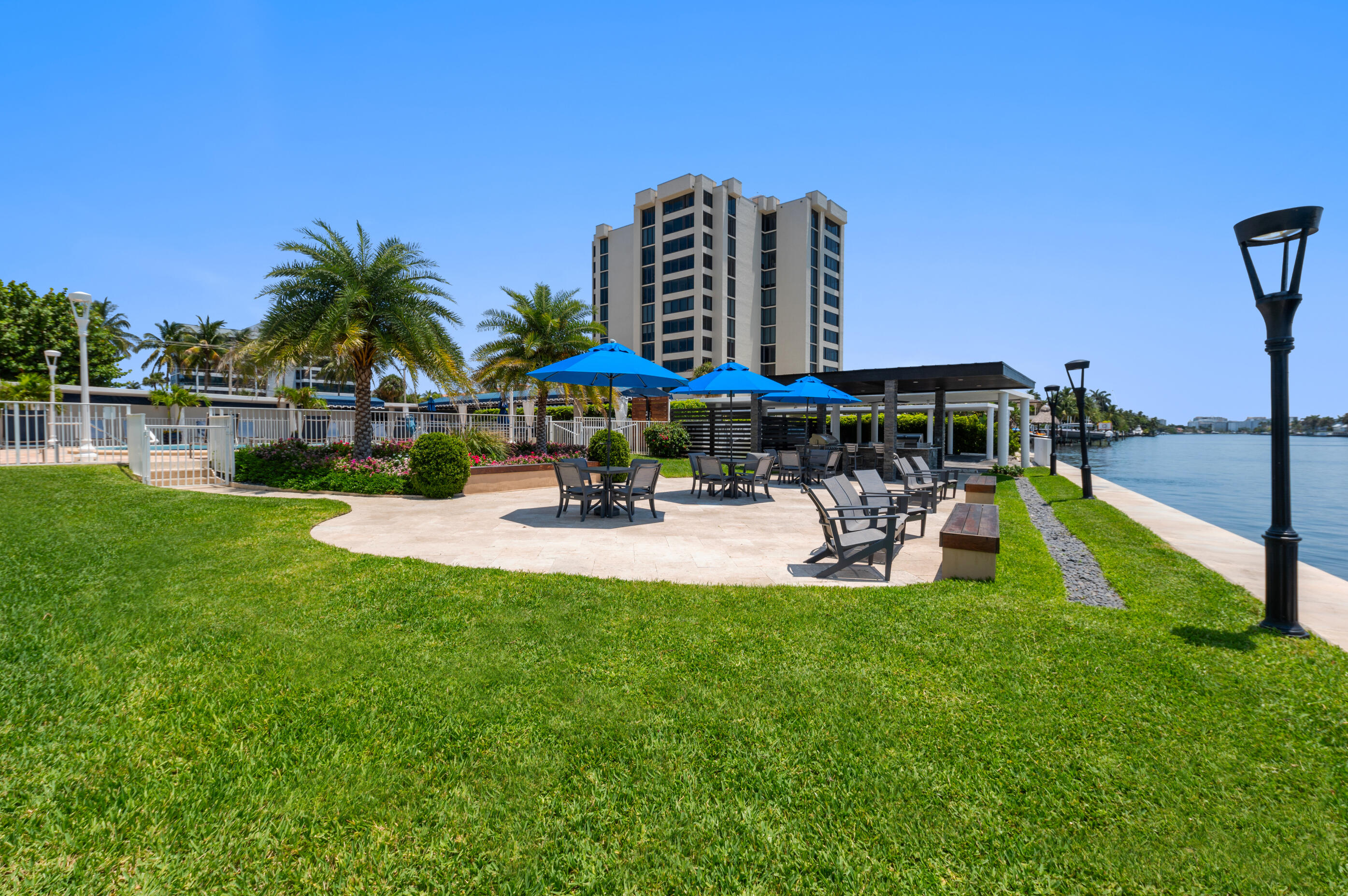 Coastal House - Residential