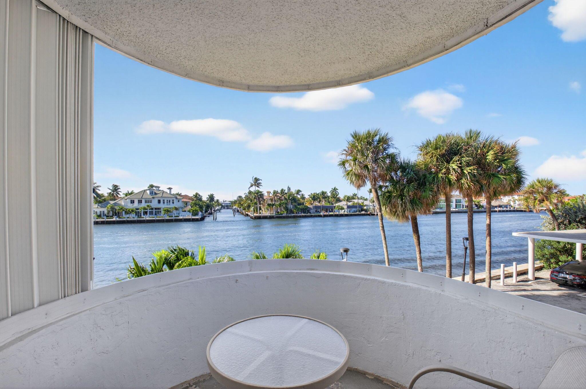 Coastal House - Residential