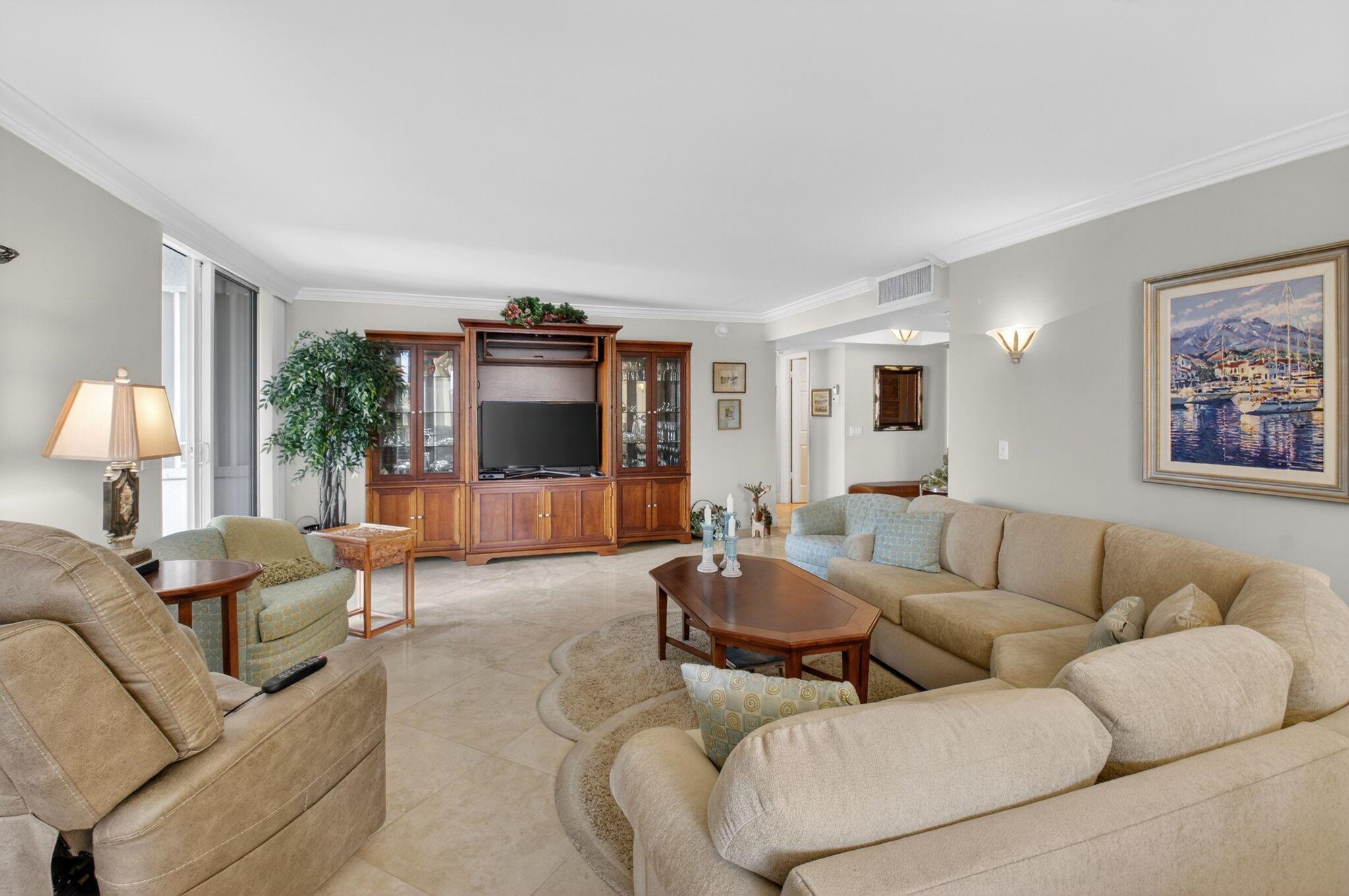 Coastal House - Residential