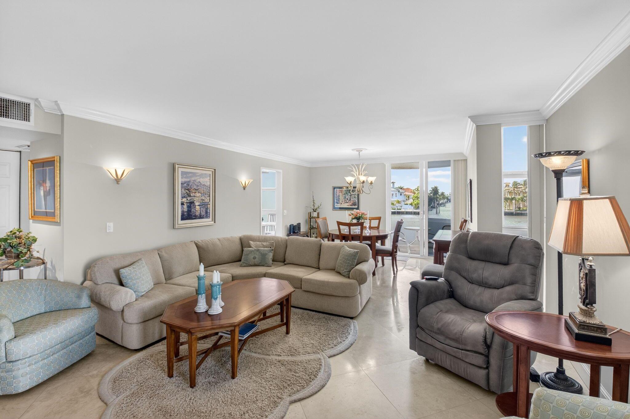 Coastal House - Residential