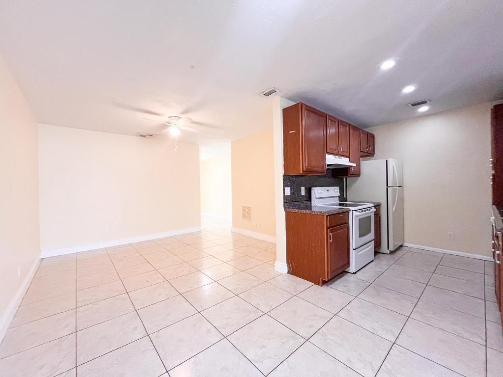 Photo of 12419 Westhampton Circle, Wellington, FL 33414 (MLS # R11146911)