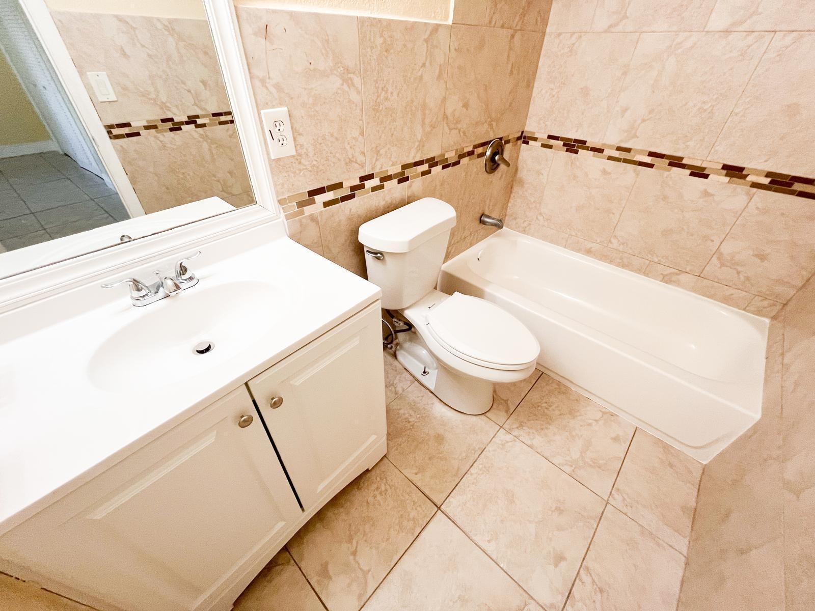 SOUTH SHORE 1 OF WELLINGT - Residential Lease