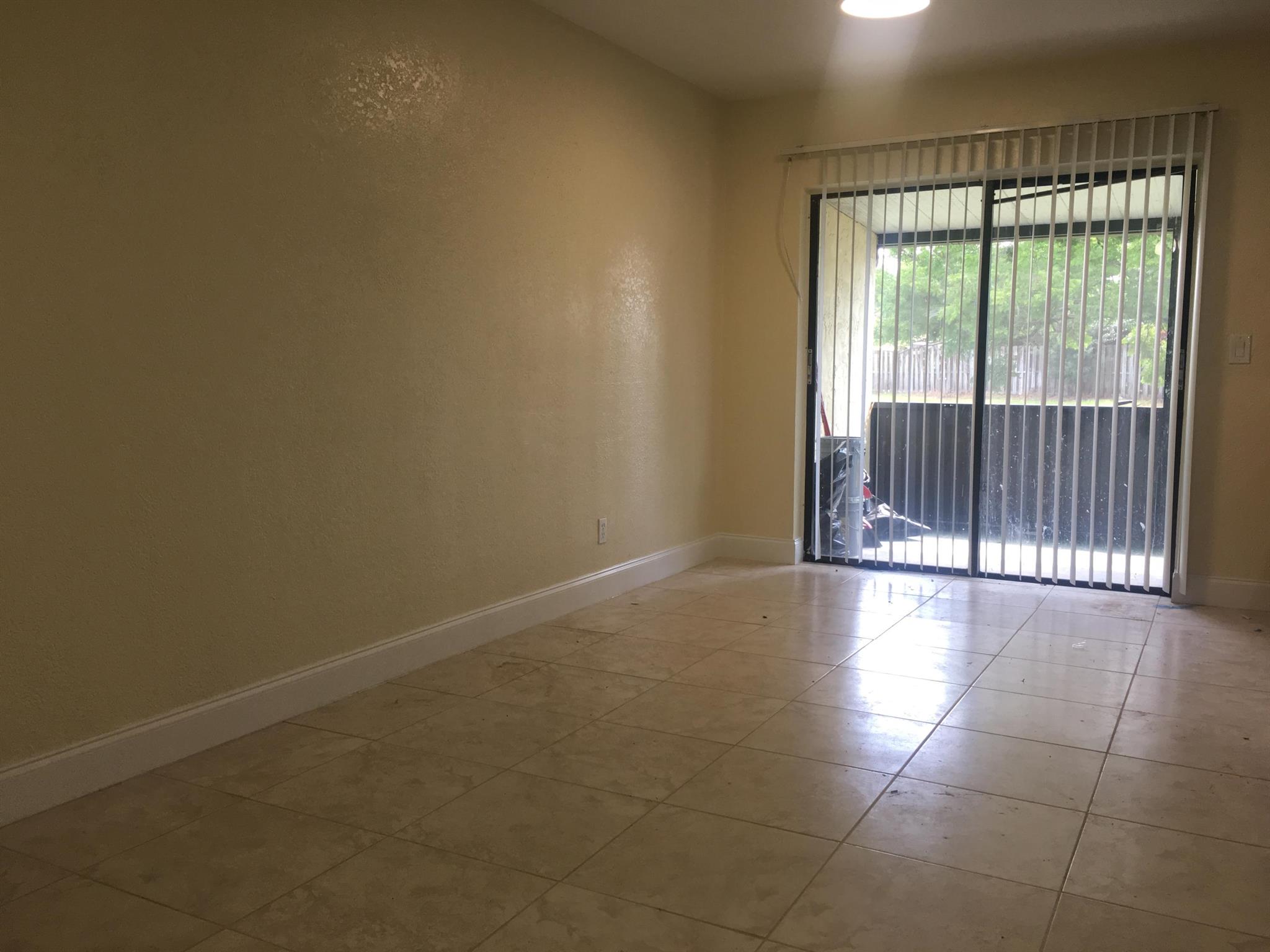 SOUTH SHORE 1 OF WELLINGT - Residential Lease