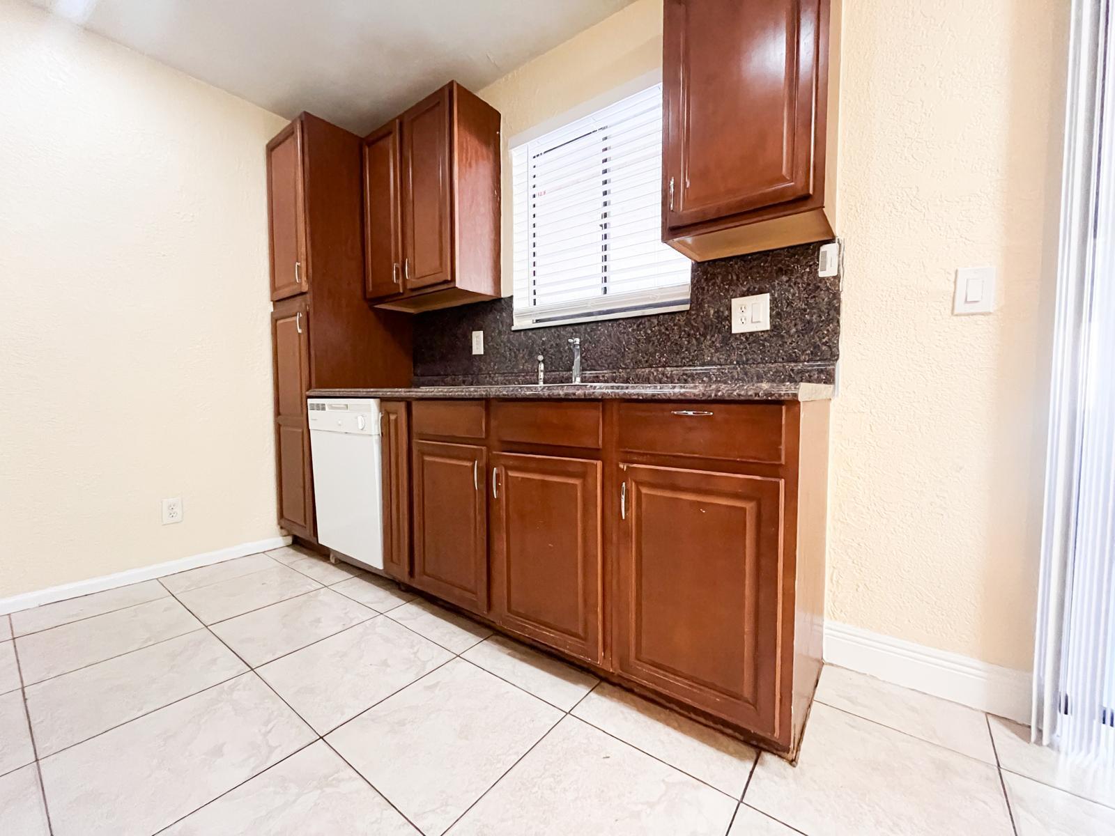 SOUTH SHORE 1 OF WELLINGT - Residential Lease