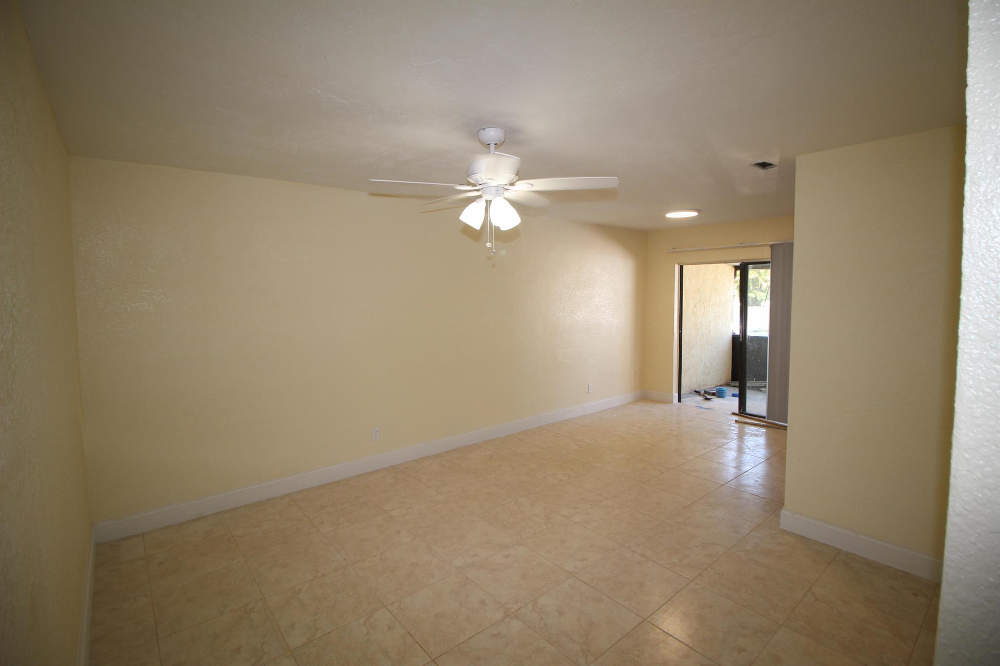 SOUTH SHORE 1 OF WELLINGT - Residential Lease