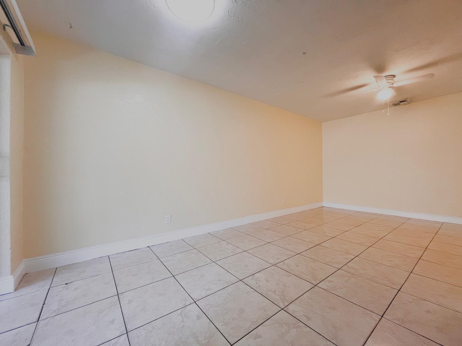 SOUTH SHORE 1 OF WELLINGT - Residential Lease