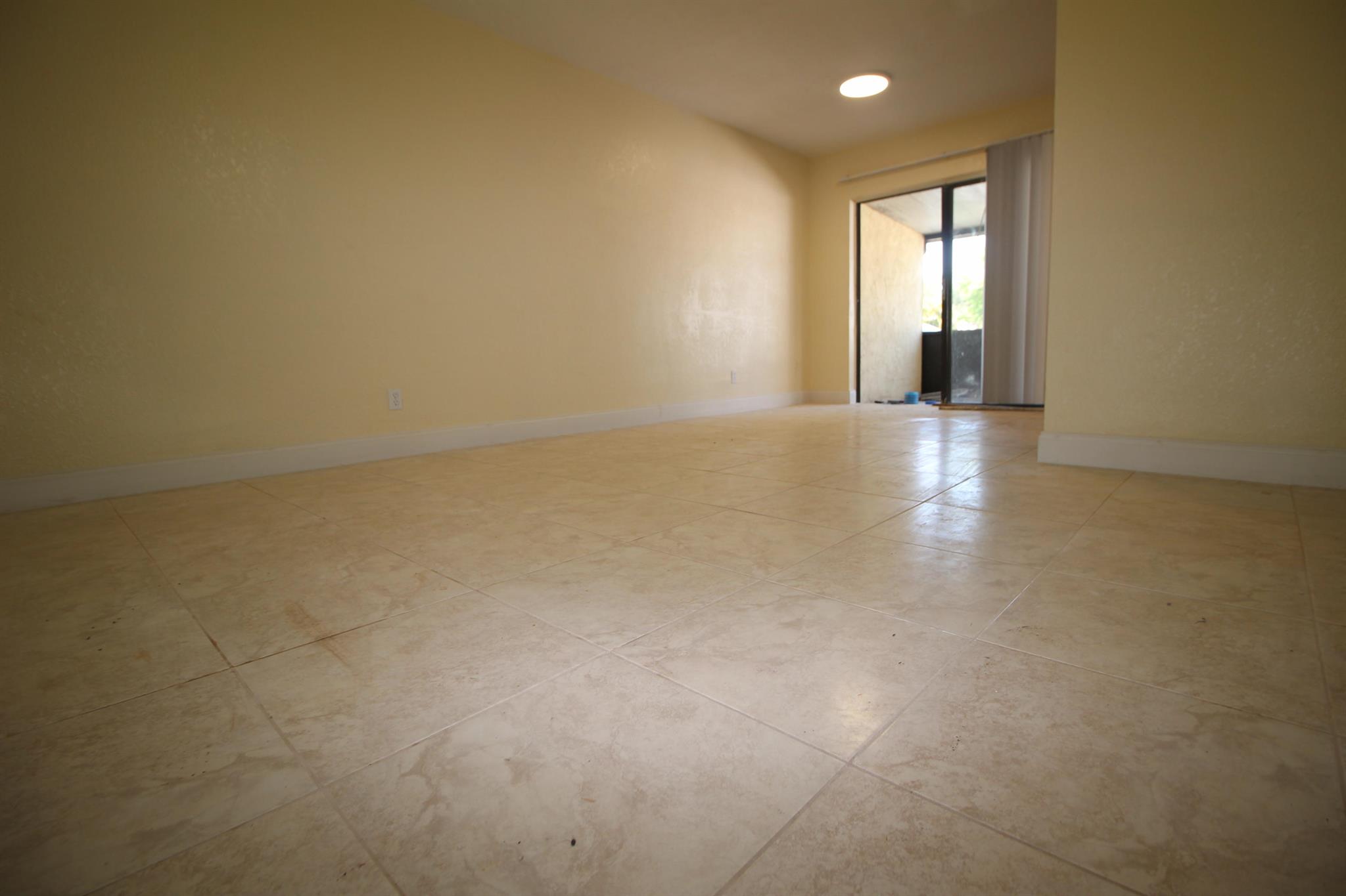 SOUTH SHORE 1 OF WELLINGT - Residential Lease