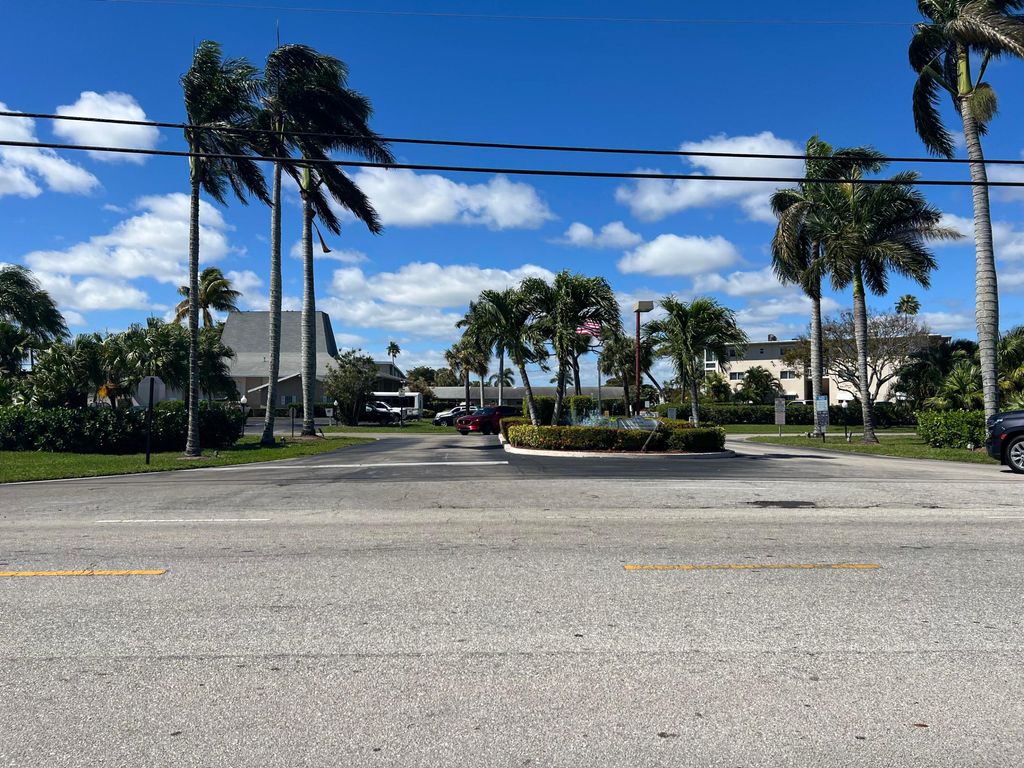 Photo of 2682 S Garden Drive #103, Lake Worth, FL 33461 (MLS # R10960925)