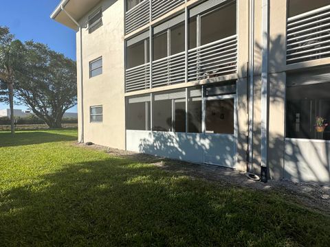 A home in Lake Worth