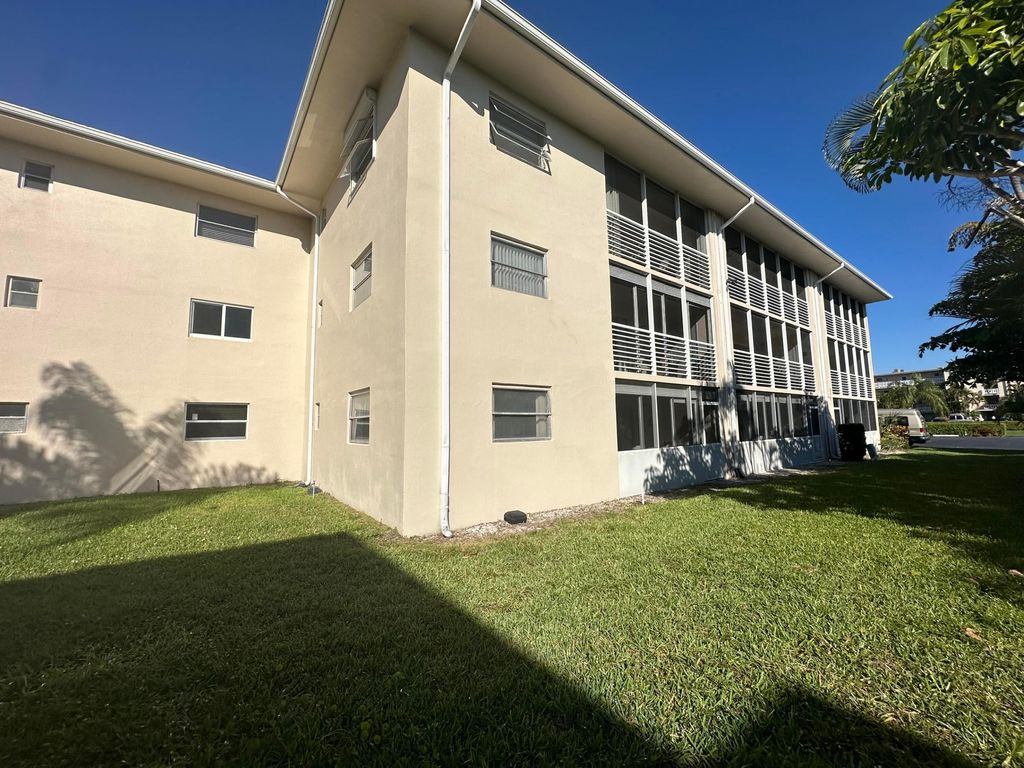Photo of 2682 S Garden Drive #103, Lake Worth, FL 33461 (MLS # R10960925)