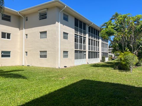 A home in Lake Worth