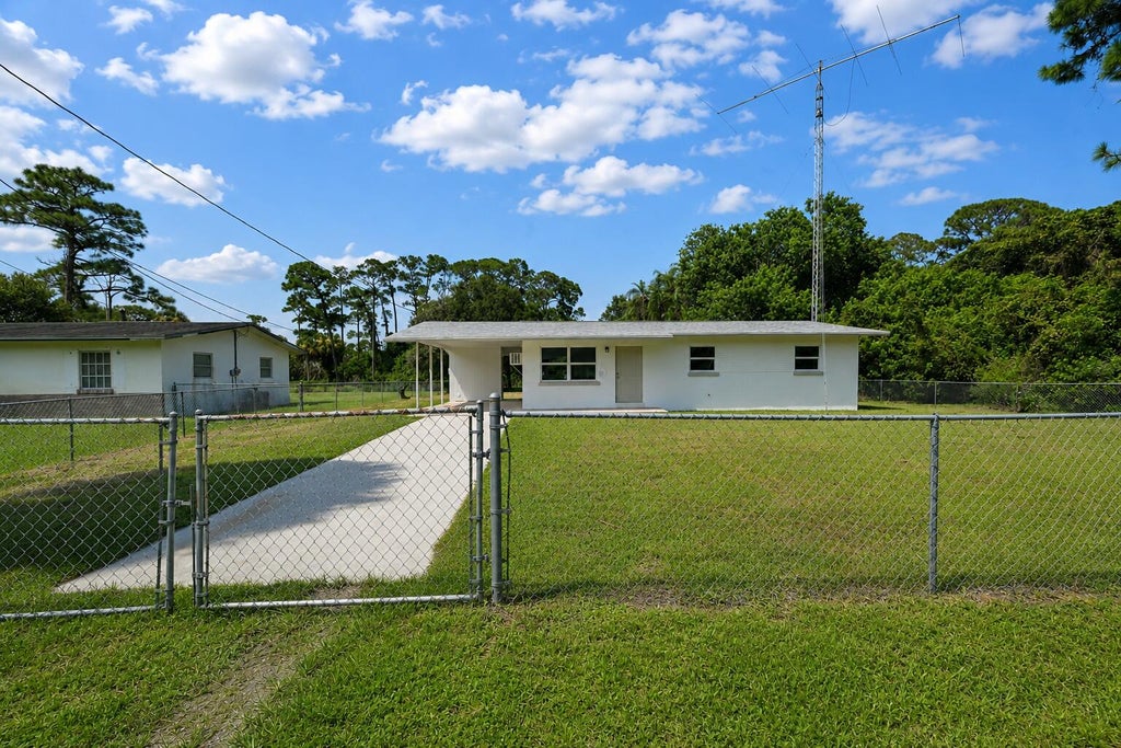 Photo of 5502 SAN DIEGO Avenue, Fort Pierce, FL 34946 (MLS # B26067648)