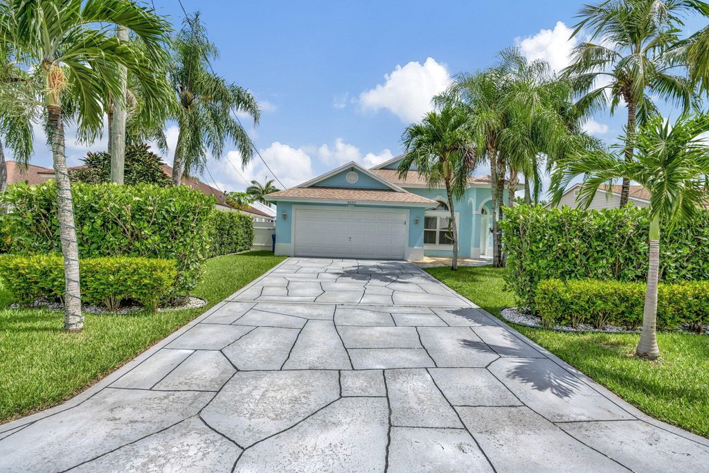 Photo of 6253 Michael Street, Jupiter, FL 33458 (MLS # B26013053)