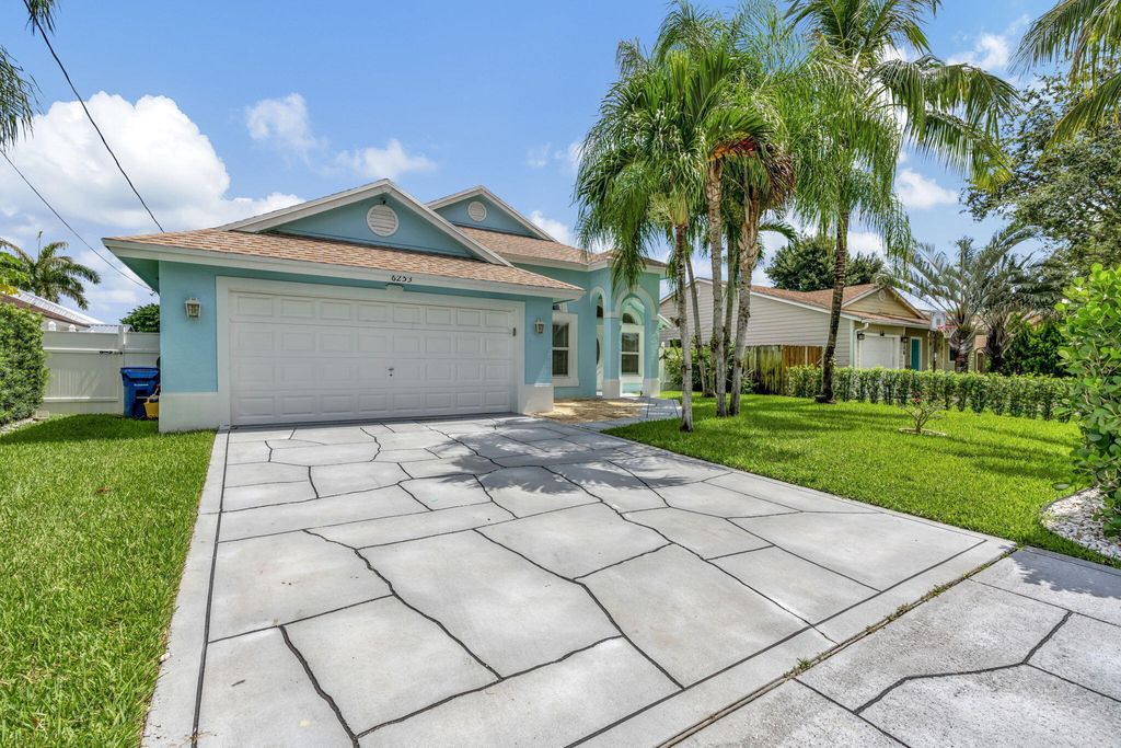 Photo of 6253 Michael Street, Jupiter, FL 33458 (MLS # B26013053)