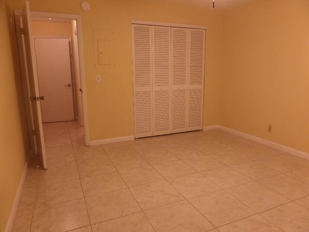 HIGHLAND PINES - Residential Lease