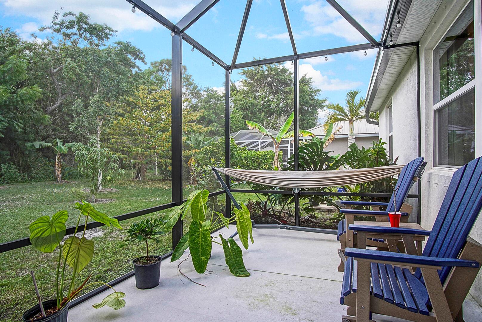 PORT ST LUCIE SECTION 48 1ST REPLAT - Residential