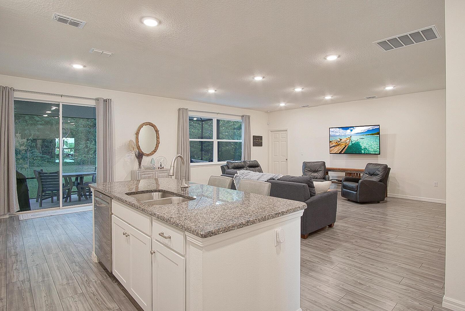 PORT ST LUCIE SECTION 48 1ST REPLAT - Residential