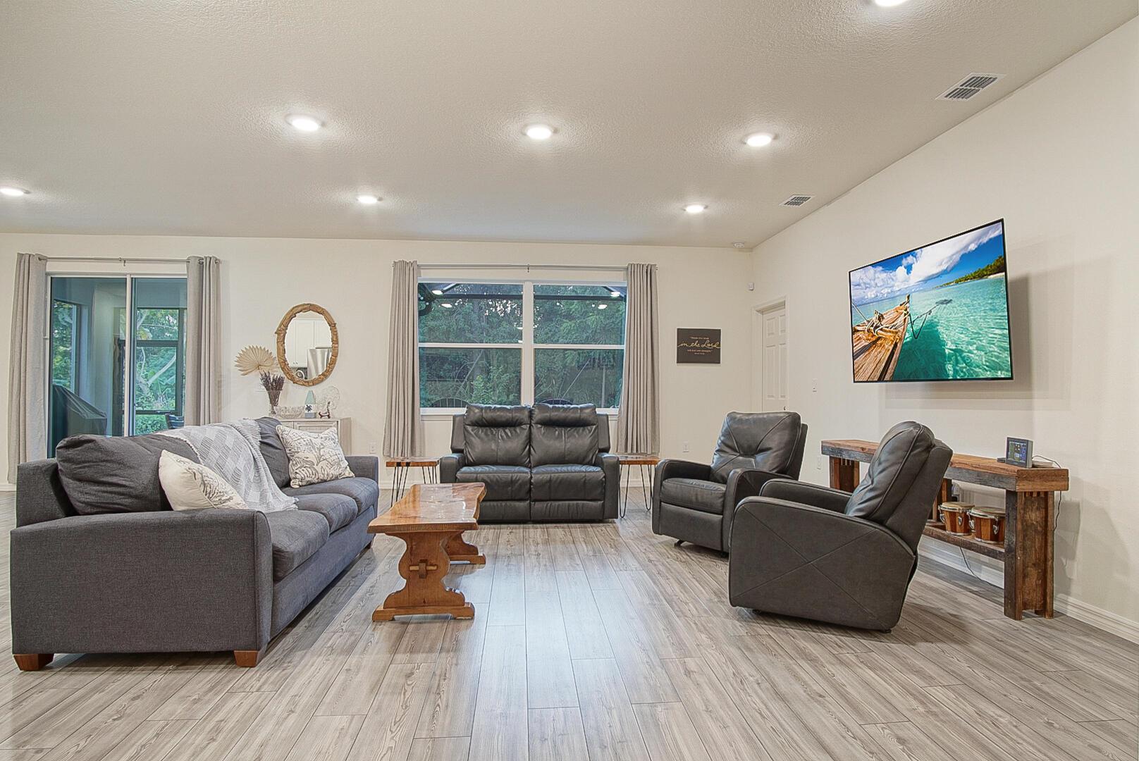 PORT ST LUCIE SECTION 48 1ST REPLAT - Residential