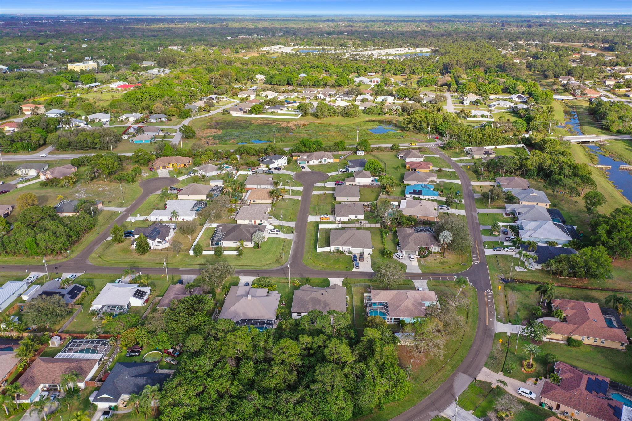 PORT ST LUCIE SECTION 48 1ST REPLAT - Residential