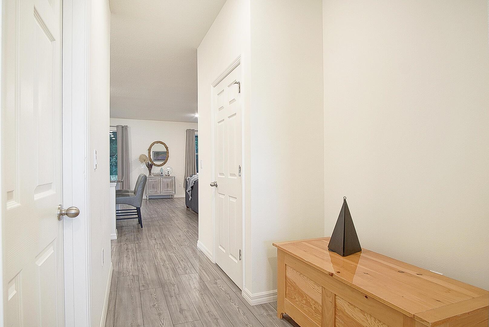 PORT ST LUCIE SECTION 48 1ST REPLAT - Residential