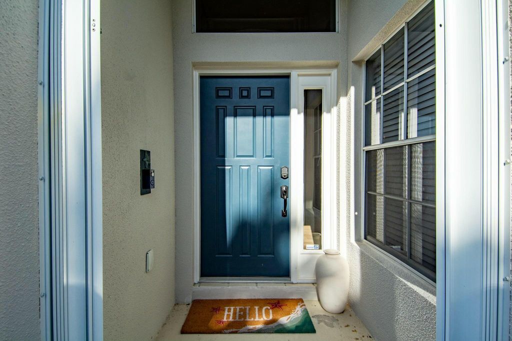 Photo of 159 Eagleton Court, Palm Beach Gardens, FL 33418 (MLS # R11082746)