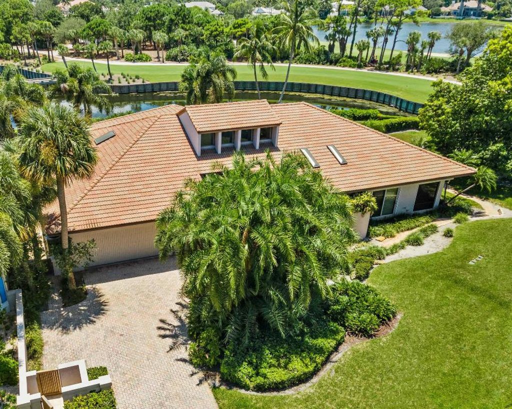 Photo of 142 Terrapin Trail, Jupiter, FL 33458 (MLS # R11130935)