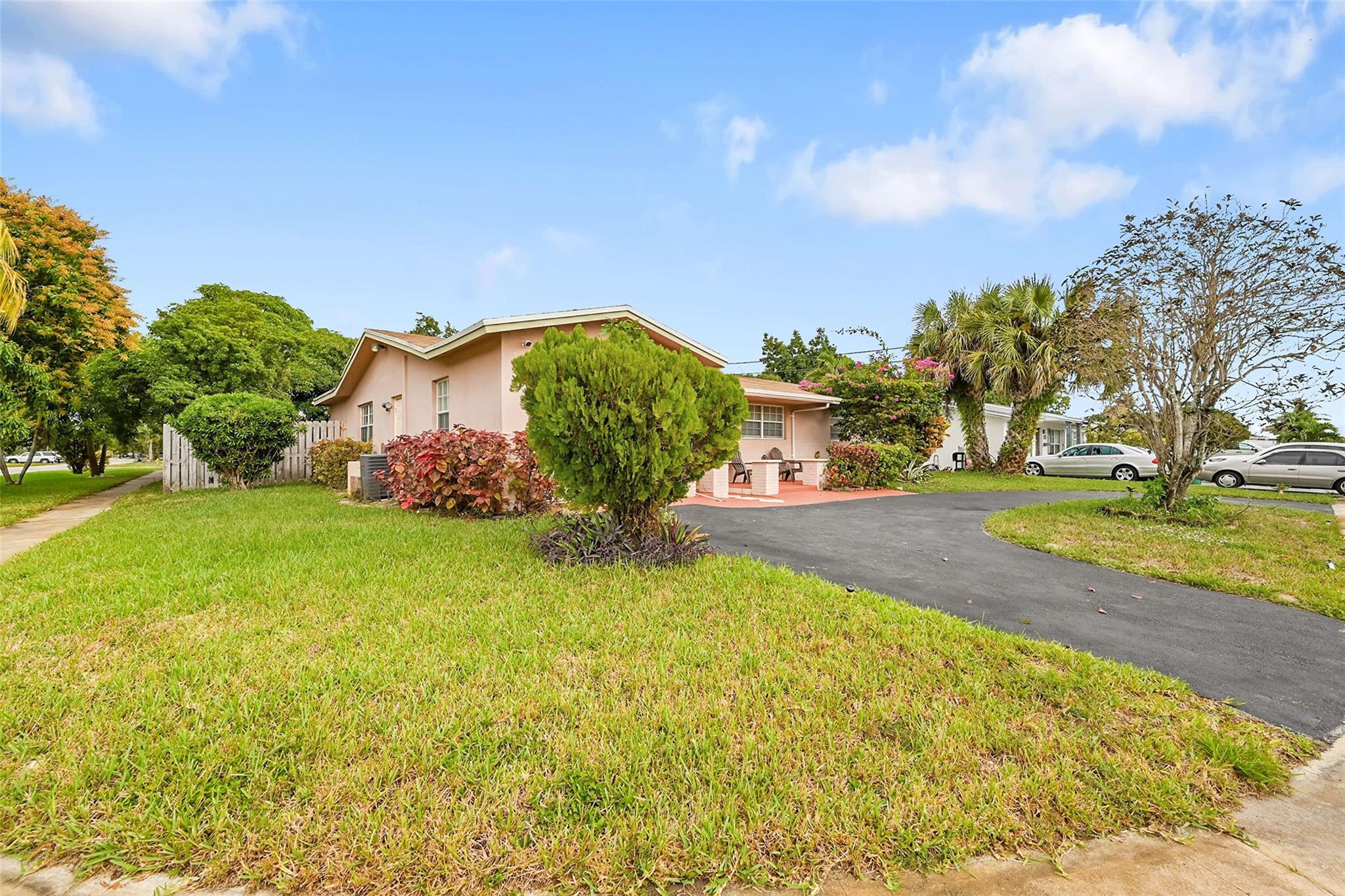 Sunrise Golf Village Firs - Residential