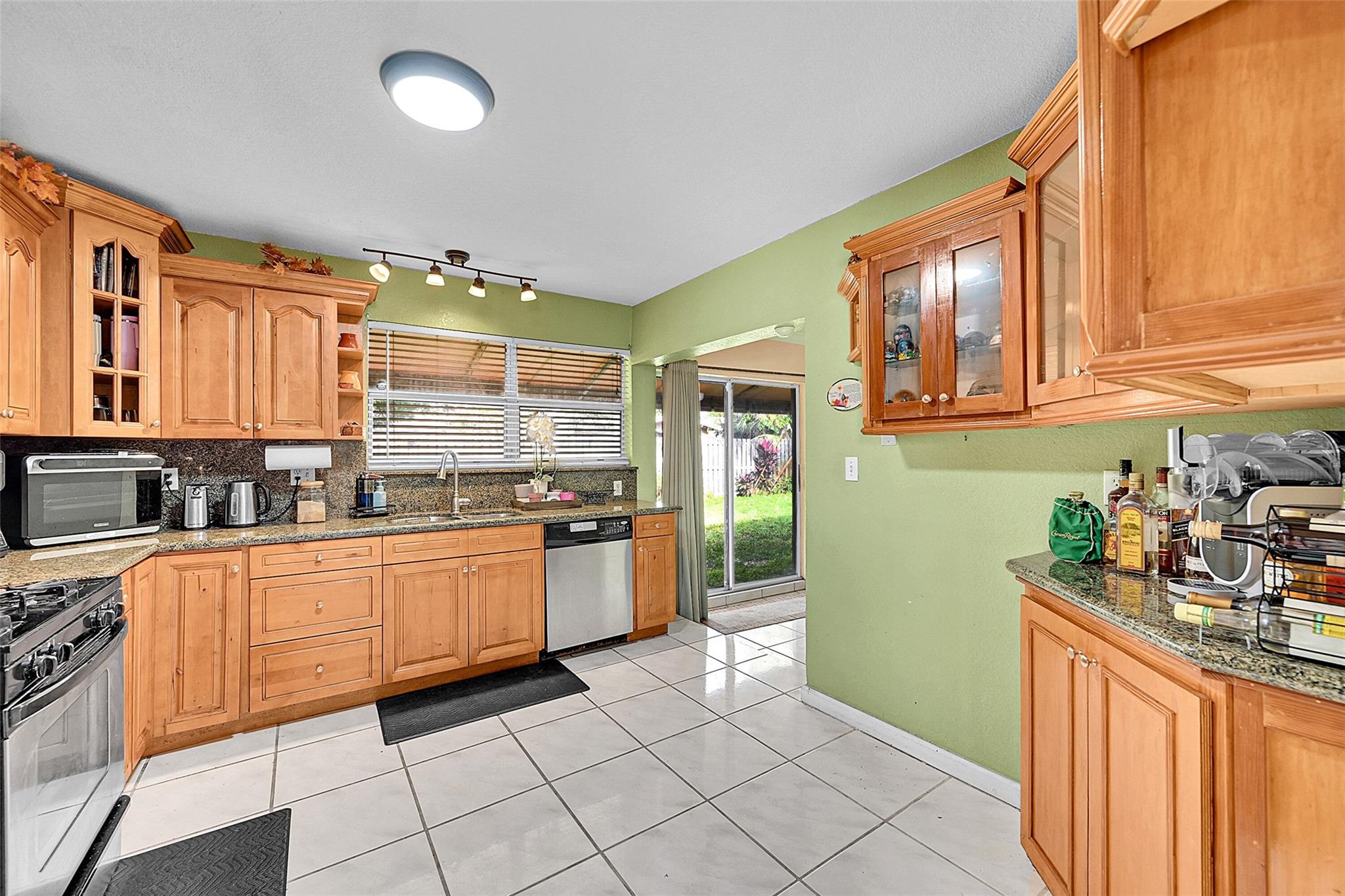 Sunrise Golf Village Firs - Residential