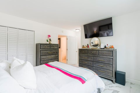 Tiny photo for 1425 Arthur Street #111B, Hollywood, FL 33020 (MLS # B26079392)