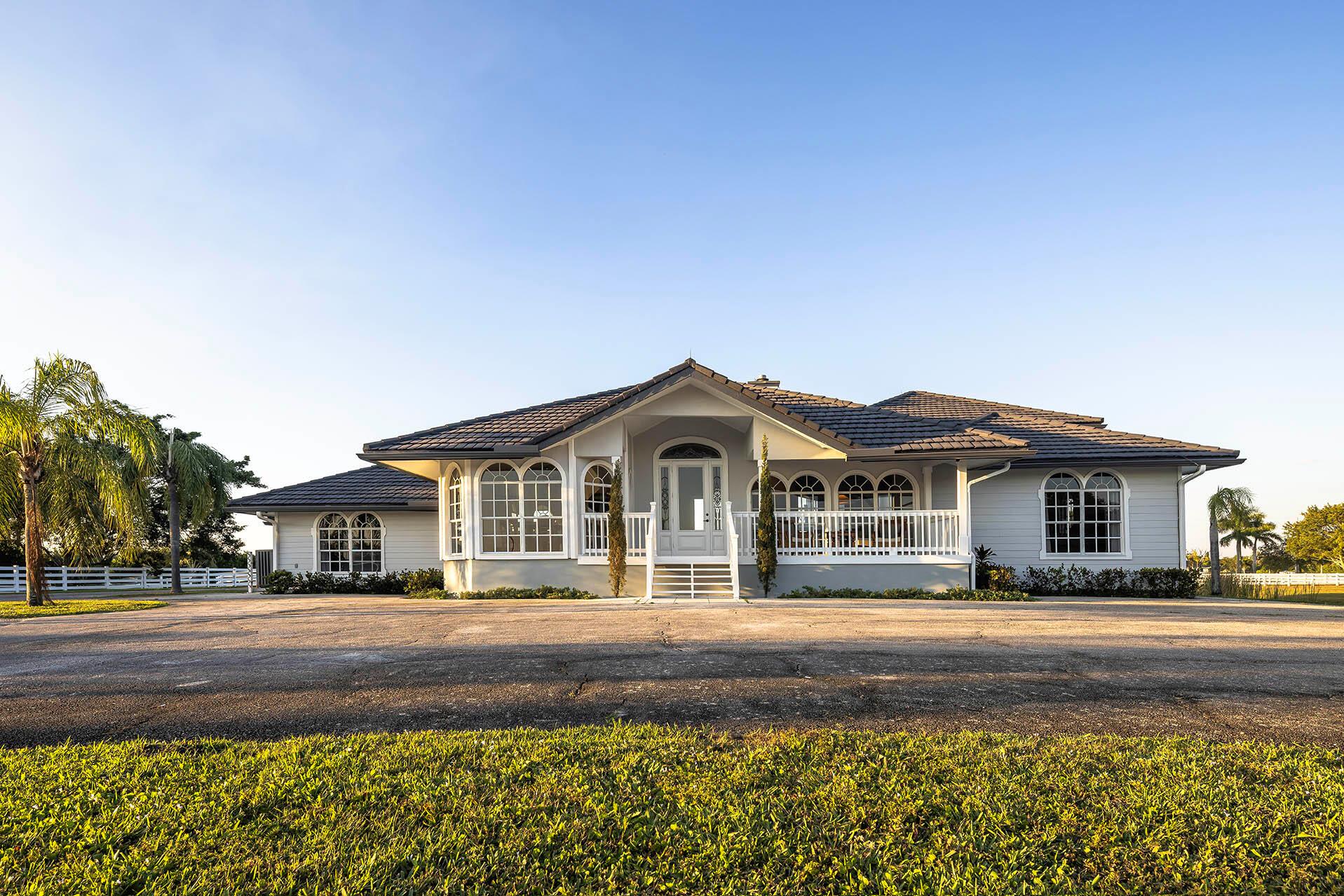 PALM BEACH POINT - Residential